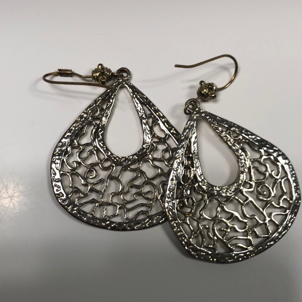 Gold filigree earrings